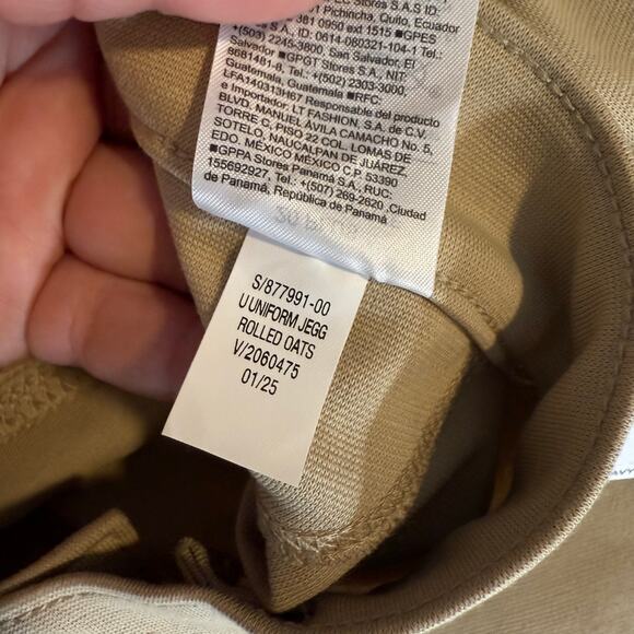 Old Navy School Uniform Ponte-Knit Jeggings, Rolled Oats, 20 Plus 877991 - Picture 8 of 8